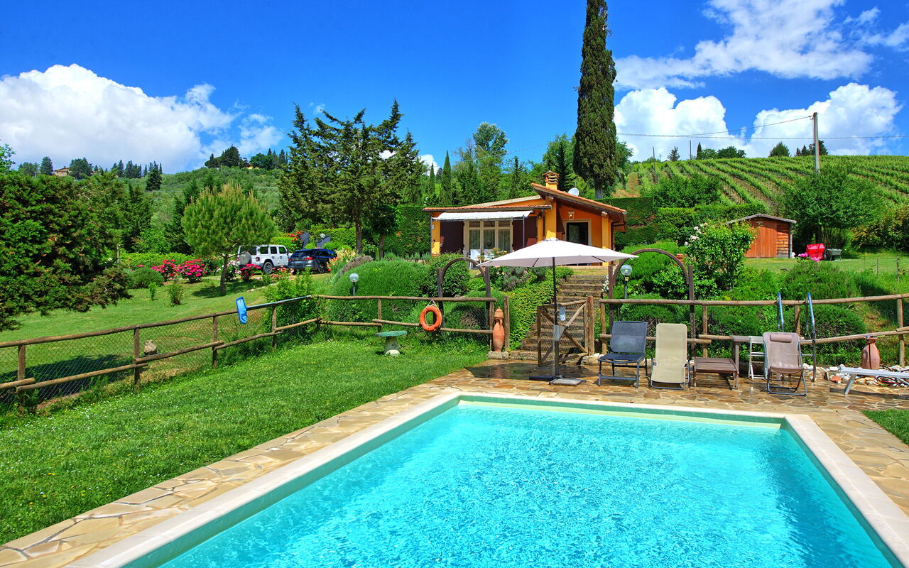 Casa Ovile: Have, pool, Udendørs