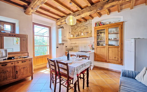 Feriebolig Rustico: Frokostlokale, Køkken, Stue