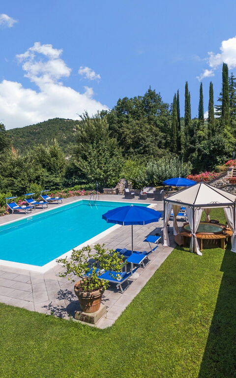 Palazzo Rosadi: Have, pool