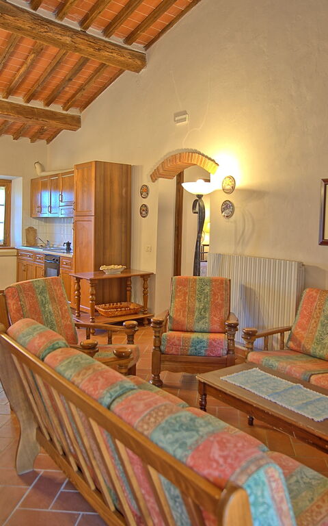 Querciolaia: Frokostlokale, Køkken, Stue