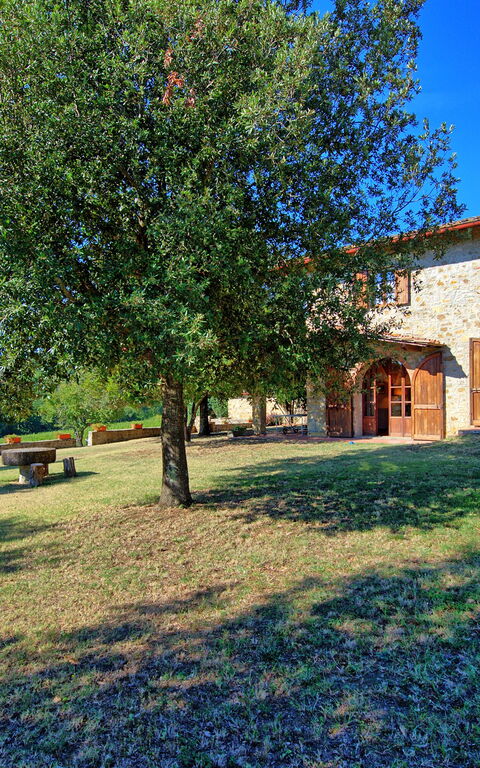 Casavecchia: Have, Udendørs, Udvendige