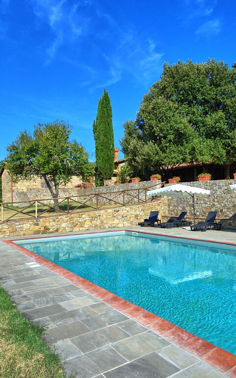 Casavecchia: pool, Sommer