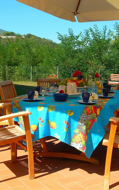 Villa Saida: Altan / terrasse / gårdhave, Udendørs