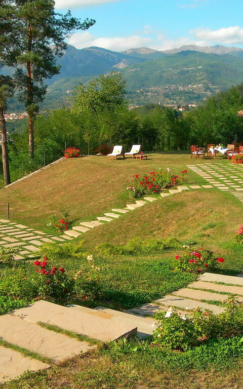 Villa Saida: Have, Udendørs