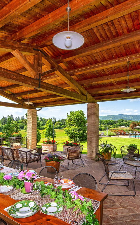 Podere Sant'angelo: Altan / terrasse / gårdhave, Udendørs