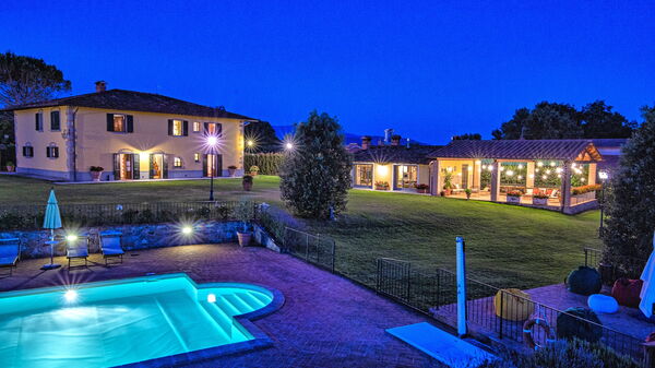 Podere Sant'Angelo: Udvendige