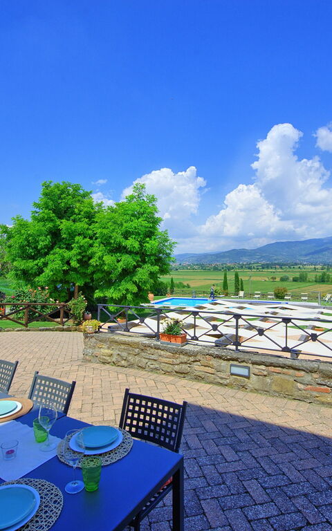 Villa Giare: Altan / terrasse / gårdhave