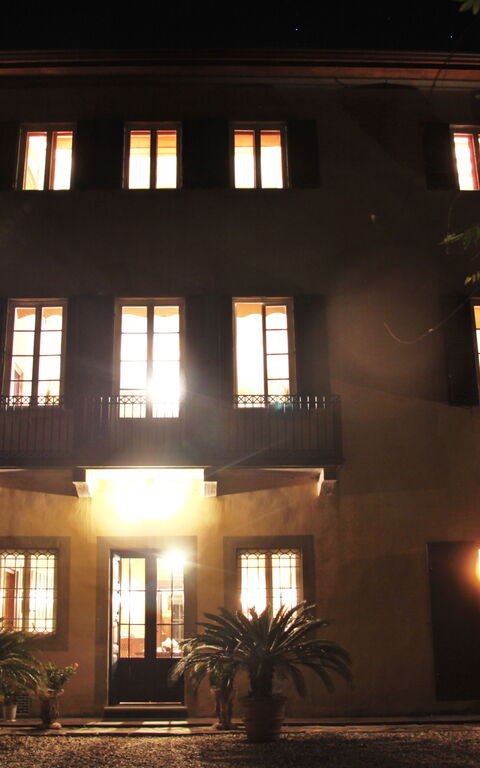 Villa Pedone: Udendørs, Udvendige