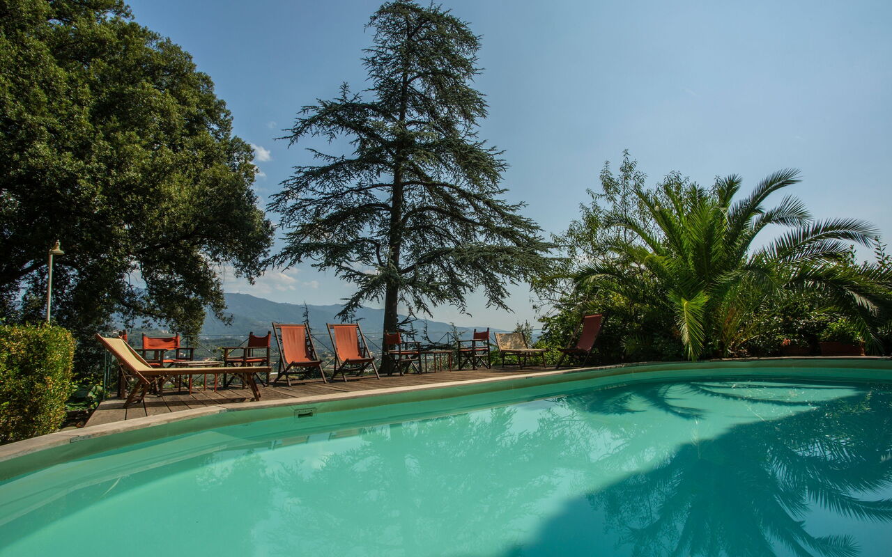 Villa Pedone: pool, Udendørs