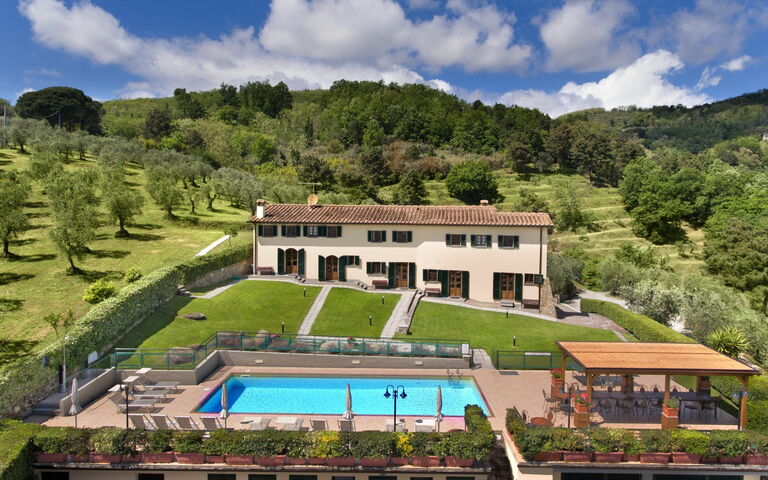Villa Le Ferrette: Have, pool