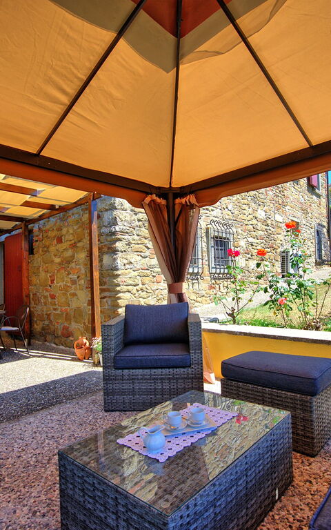 Villa Crispinino: Altan / terrasse / gårdhave, Udendørs