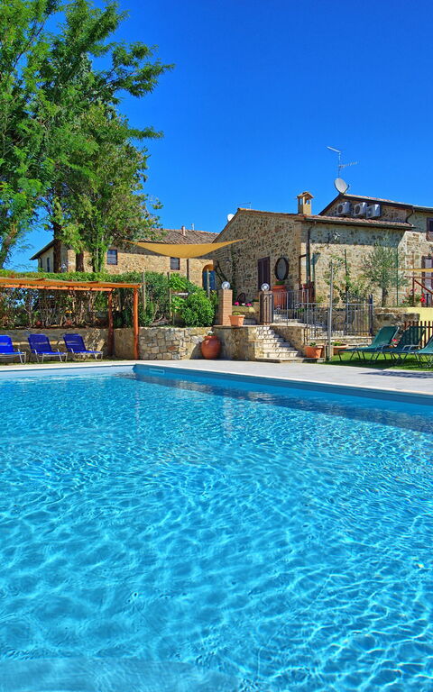 Cerretalta: pool, Sommer