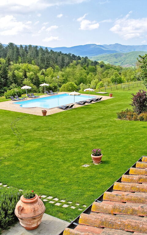 Villa Sant' Angelo: Have, pool