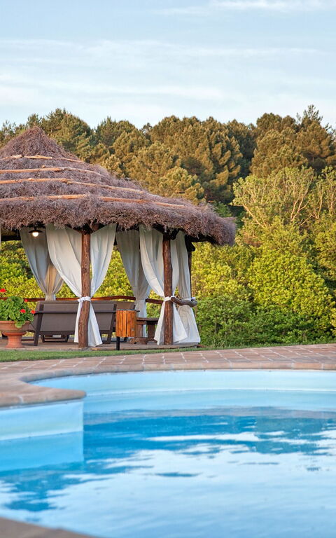 Villa Sant' Angelo: pool, Udendørs