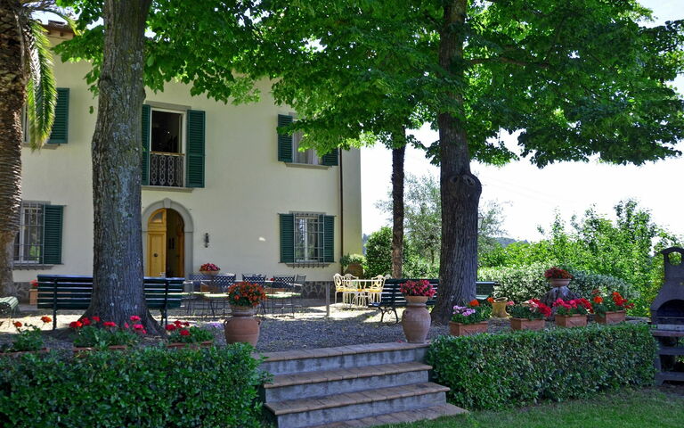 Villa Buonaparte: Have, Udvendige