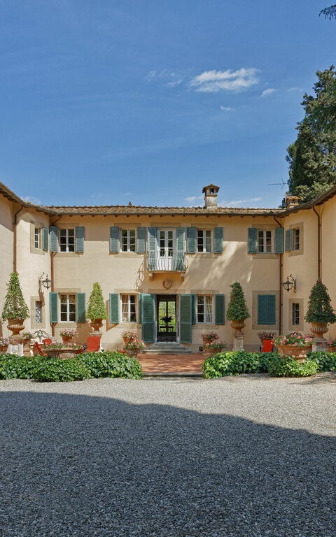 Villa De Ranieri: Udendørs, Udvendige