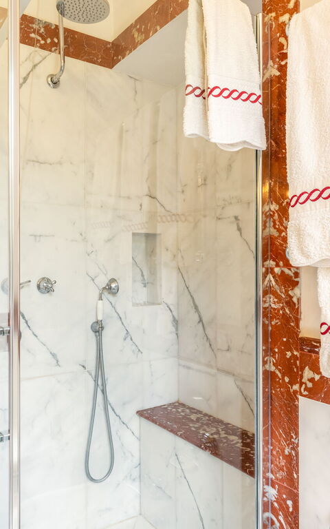 Villa De Ranieri: Badeværelse