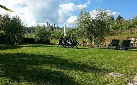 Feriebolig Ortensia: Udendørs