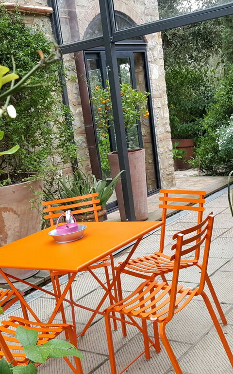 Villa Nova: Udendørs, Udvendige