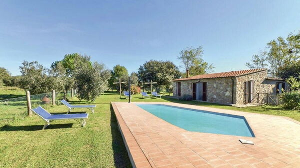 Funghi 1: Have, pool, Udendørs, Udvendige