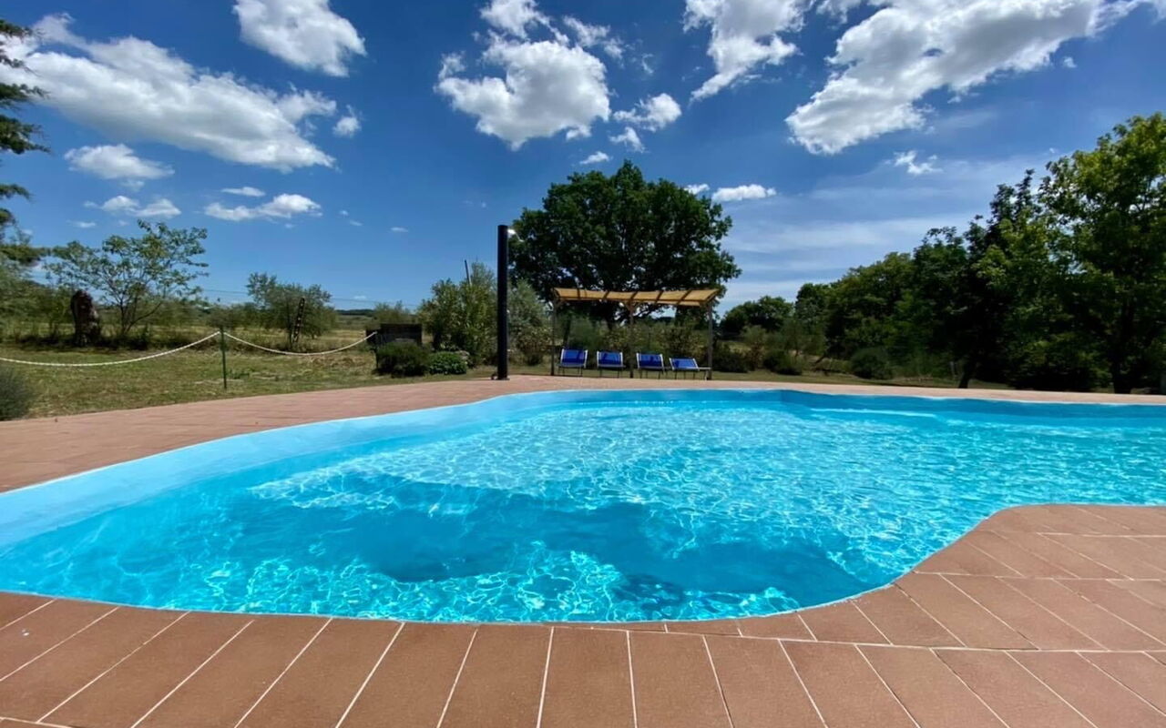 Funghi 2: Have, pool, Udendørs, Udvendige