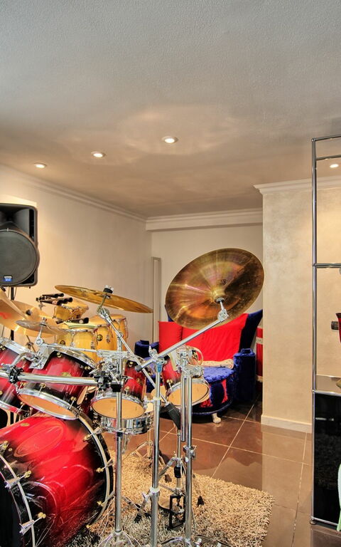 Villa Raffaela: Aktiviteter, Faciliteter, Stue