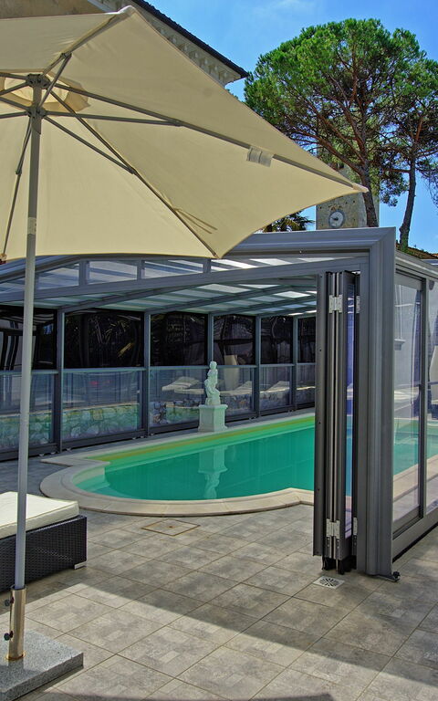 Villa Raffaela: Have, Udendørs