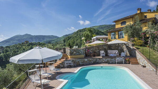 Villa Casalguidi: Have, pool