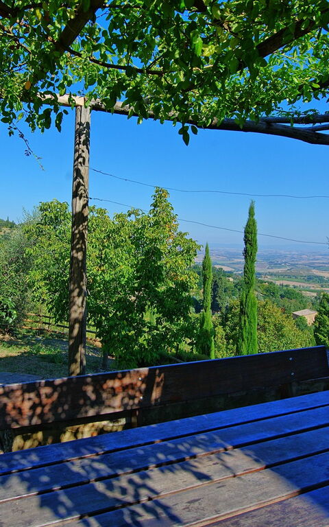 Villa Montalcino: Altan / terrasse / gårdhave