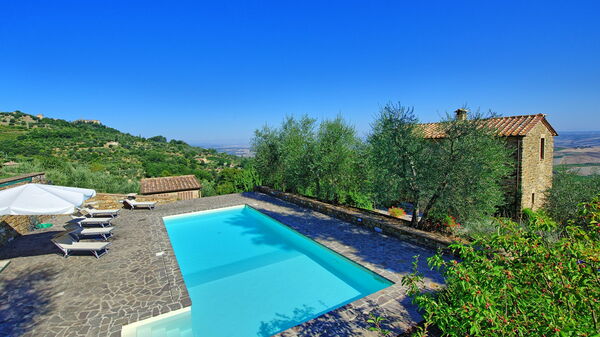 Villa Montalcino: pool, Visninger