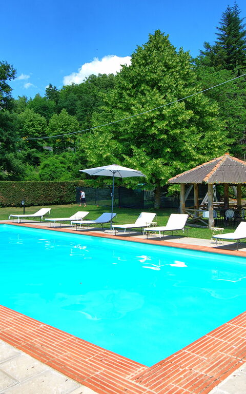 Villa Margherita Due: Have, pool, Udendørs