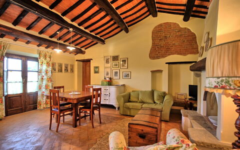 Feriebolig Bandita Apartment: Frokostlokale, Køkken, Stue