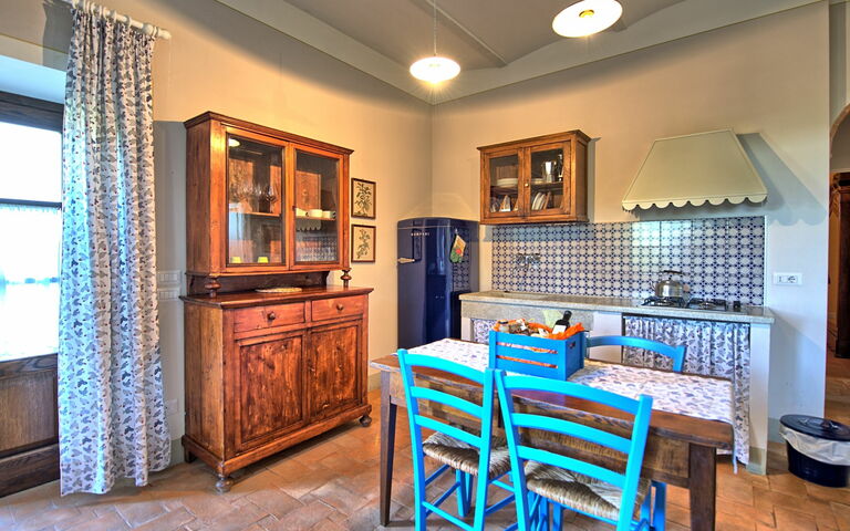 Feriebolig Stalla Apartment: Frokostlokale, Køkken, Stue