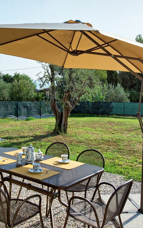 Casa Centoia: Have, Udendørs