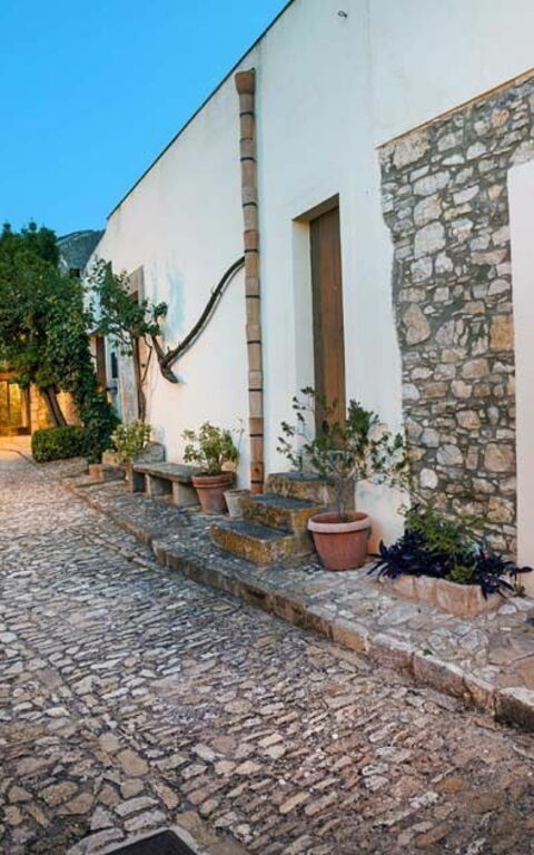 Baglio Maranzano - Titi: Udvendige