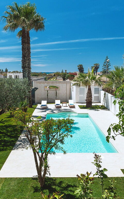 Casa Marsala: Have, pool