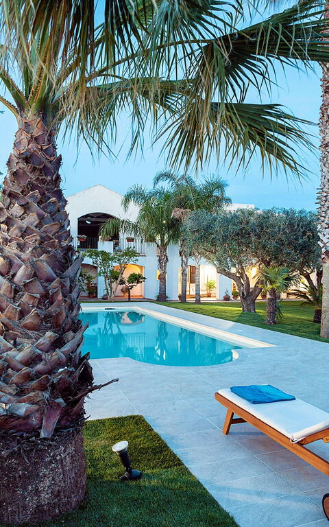 Casa Marsala: Have, pool