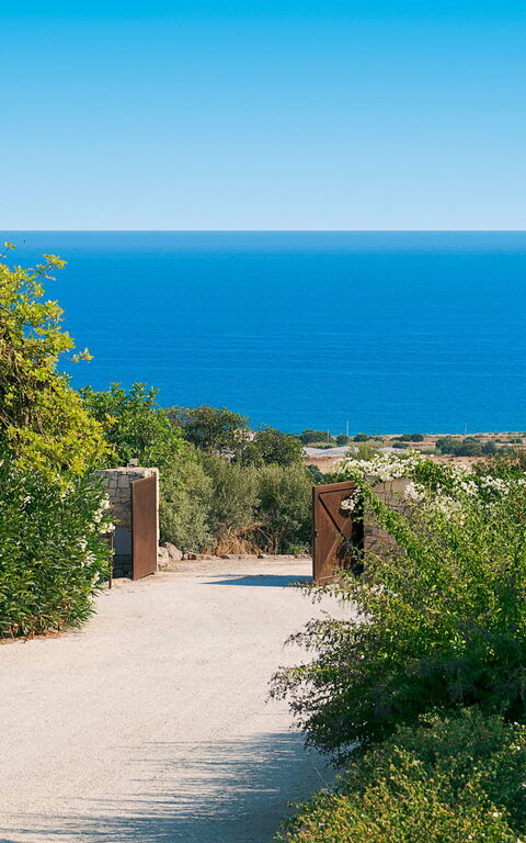 Isla Verde: Hovedindgang, Visninger