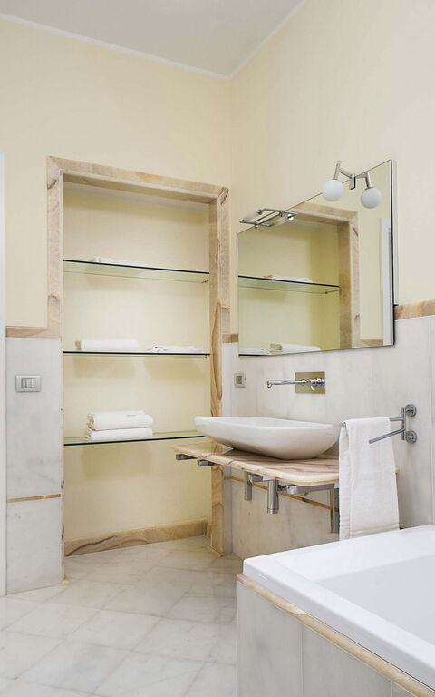 Afrodite: Badeværelse