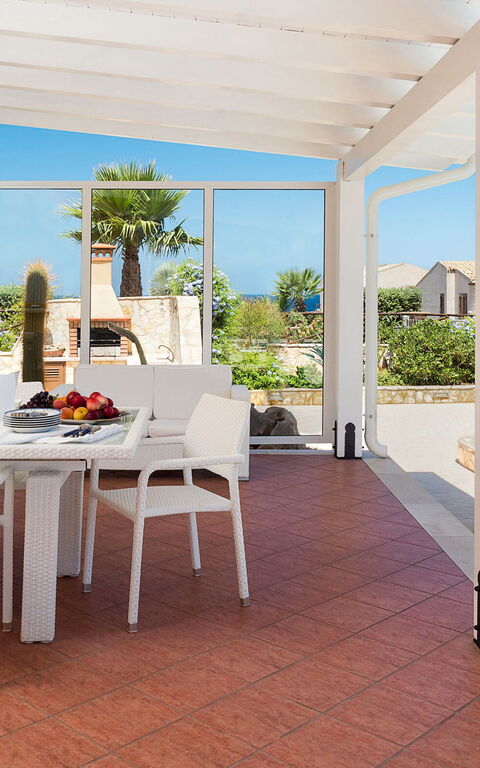 Afrodite: Altan / terrasse / gårdhave, Udendørs