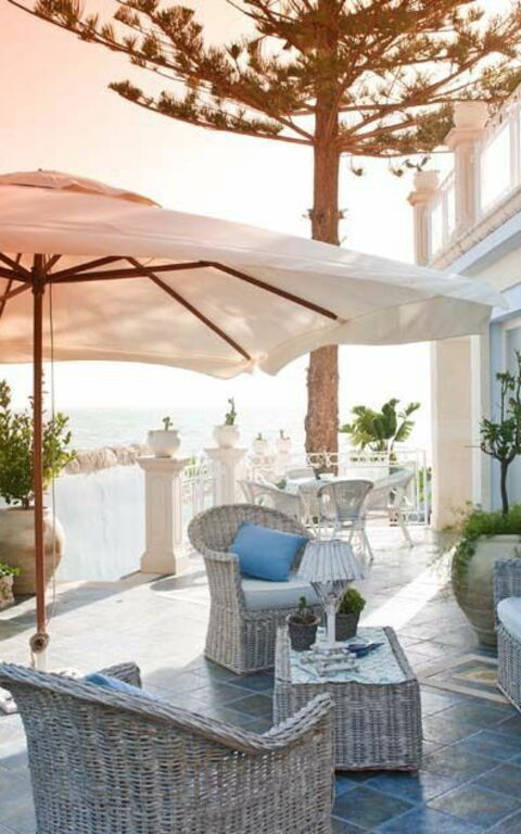 Villa Antares: Udendørs