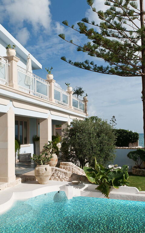 Villa Antares: Have, pool, Udendørs, Udvendige, Visninger