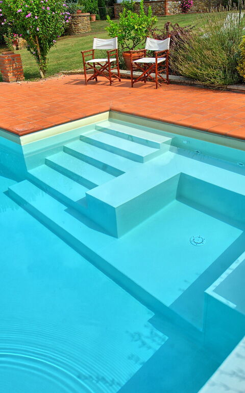 Villa Marika: pool, Sommer