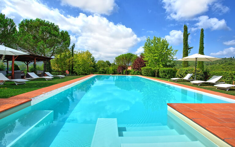 Villa Marika: pool, Sommer