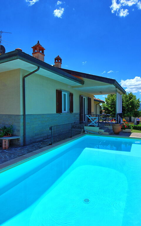 Villa Pratovecchio: pool, Udendørs, Udvendige