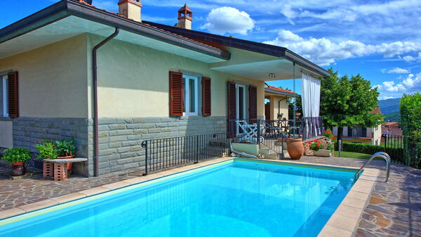 Villa Pratovecchio: pool, Udendørs, Udvendige