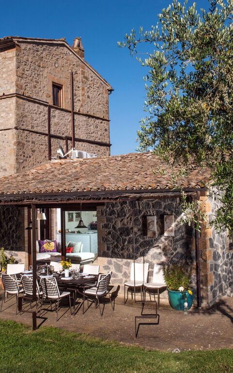 Casale Porano: Udvendige