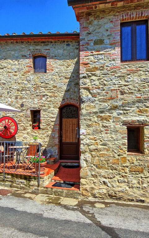 La Ruota: Sommer, Udvendige