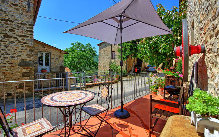 La Ruota: Altan / terrasse / gårdhave, Sommer, Udendørs