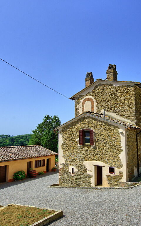 Villa Uccellaia: Have, Udendørs